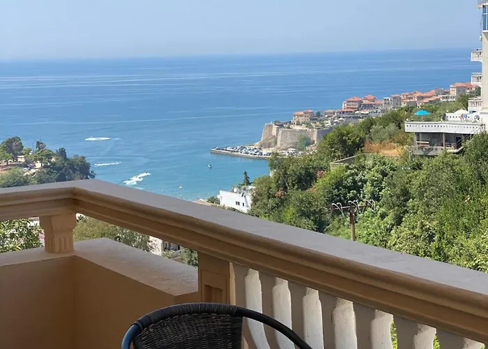 Dragovoja Lux Apartments & Rooms